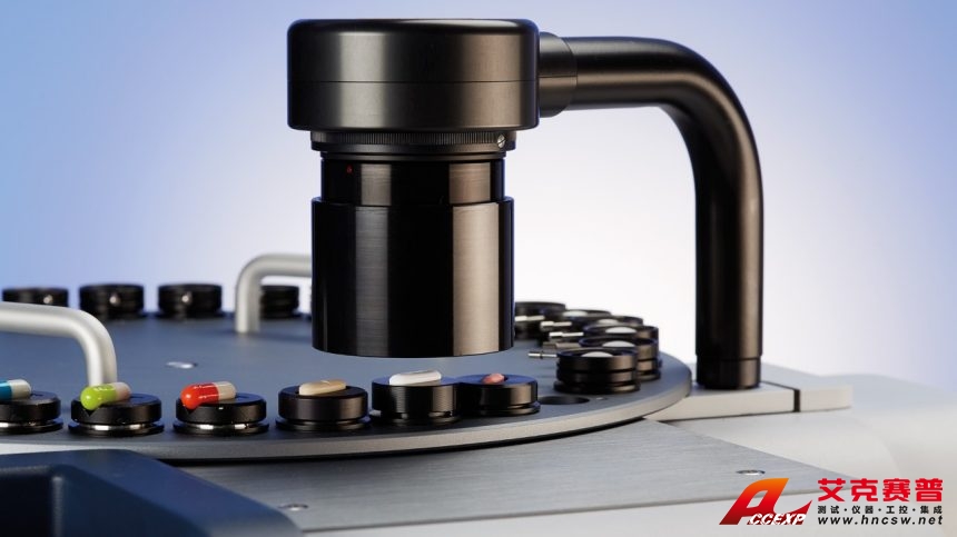 自動采樣裝置帶有可選的樣品輪，適用于小瓶或固體樣品的自動分析，例如傳輸中的片劑。